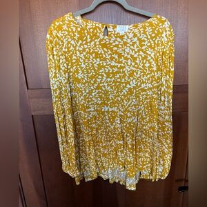 Yellow Floral Top - L